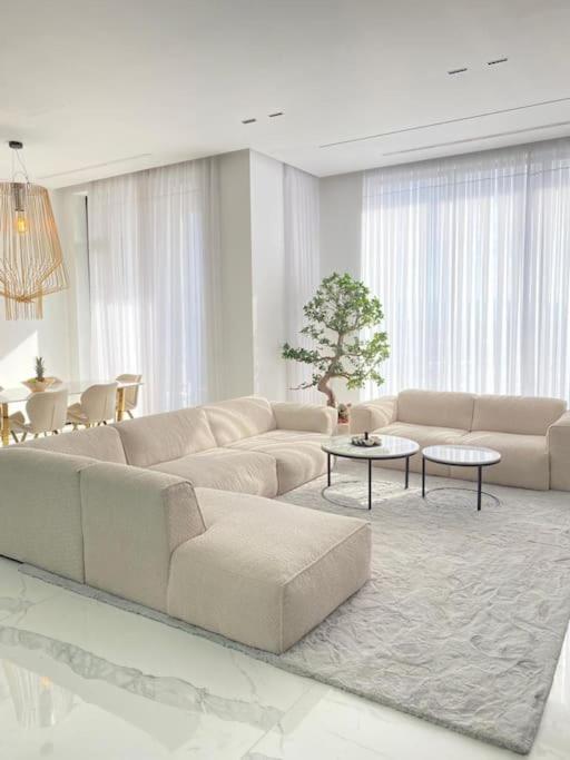 Luxury Penthouse Prishtina Appartement Pristina Buitenkant foto