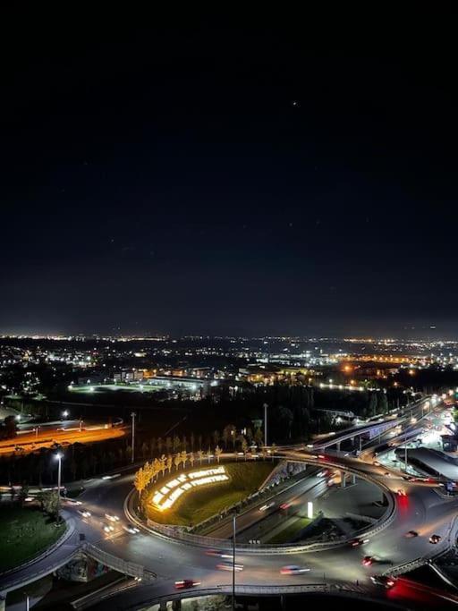 Luxury Penthouse Prishtina Appartement Pristina Buitenkant foto