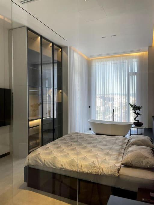 Luxury Penthouse Prishtina Appartement Pristina Buitenkant foto
