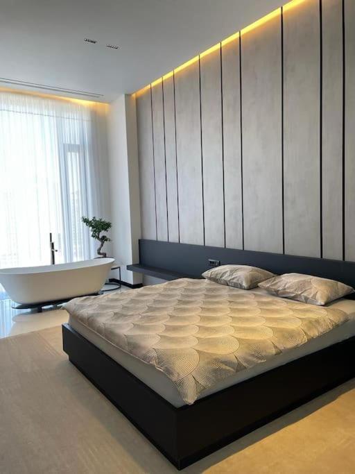 Luxury Penthouse Prishtina Appartement Pristina Buitenkant foto